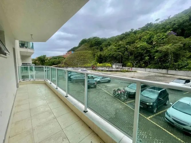 Apartamento com 2 dormitórios para alugar, 82 m² por R$ 2.800,00/mês - Cidade Jardim - Car