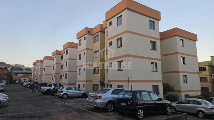 Apartamento com 2 Quartos e Vaga de Garagem para Aluguel no São Benedito Santa Luzia