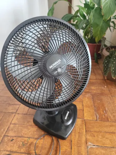 Ventilador mondial super power VSP-30B 110V R$70 (usei só duas vezes)