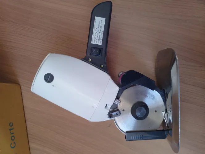 Máquina de corte (enfestar) Premier 110v