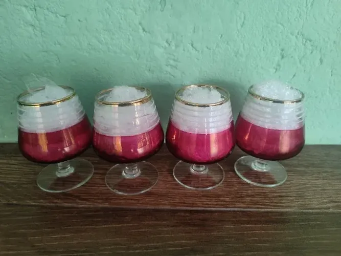 Taças de conhaque vintage