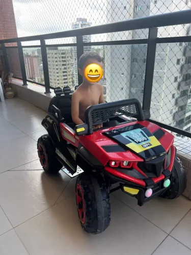 Carro Elétrico Zippy Toys XP1000