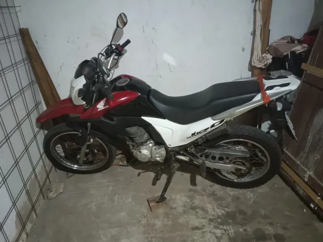 Vende- se moto Bros 160