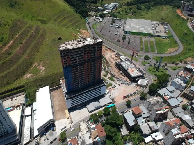 Terreno para alugar, 1200 m² por R$ 17.341,75/mês - Passos - Juiz de Fora/MG