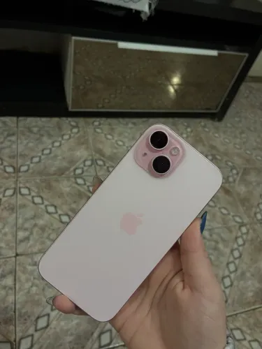 iPhone 15