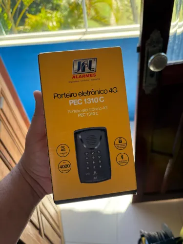 Porteiro interfone sem fio via celular PEC 1310C JFL