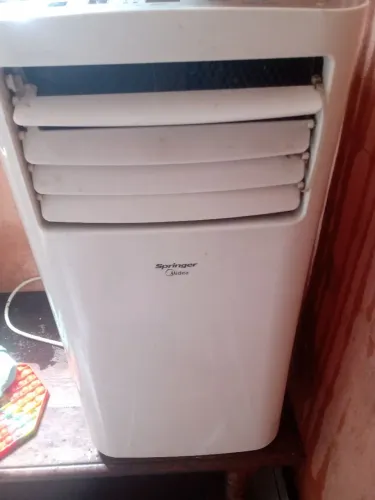 Vendo ar condicionado portátil 12000 mil BTUs 450 reais