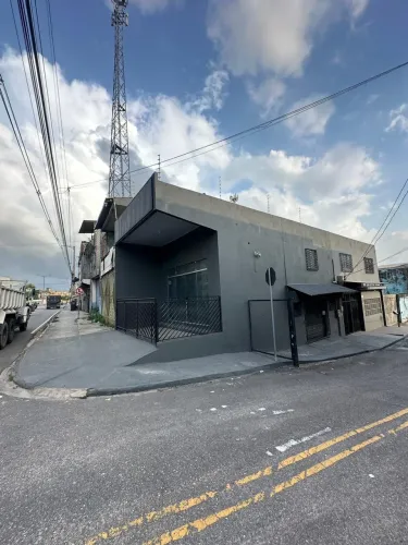 Imóvel comercial, 400 m² no Coqueiro em Belém