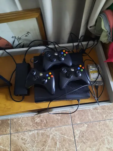 Troco bike e esse xbox 360 desbloqueado com quase 50 jogos por um ps4 ou ps3 desbloqueado