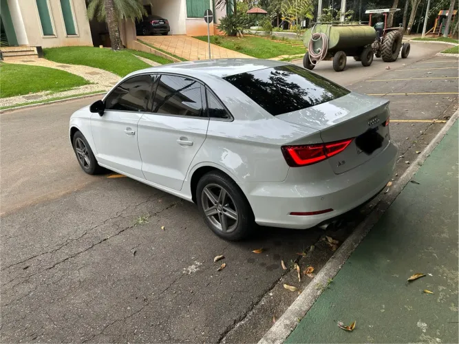Audi A3 Sedan 1.4/ Attra. 16V TB FSI S-tronic 2015