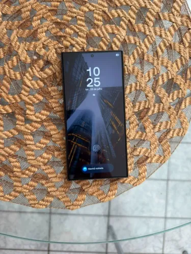Galaxy S24 Ultra 256GB Extremamente Novo