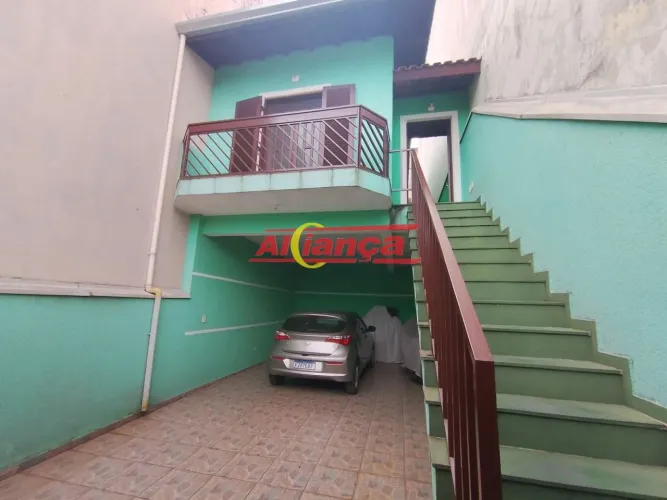 Casa assobradada Parque Continental !!!