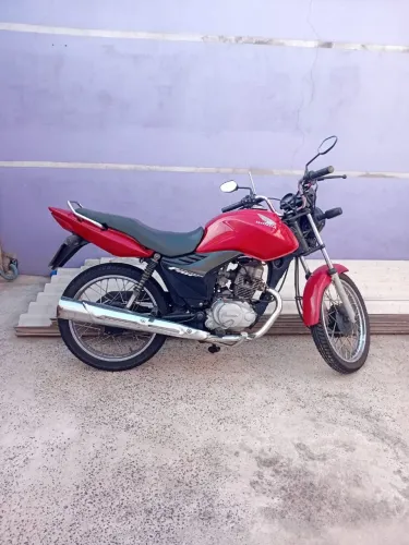 Moto muito boa para o diadia