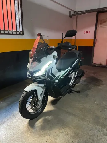 Honda ADV 150