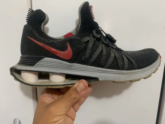 Nike Shox Gravity Black