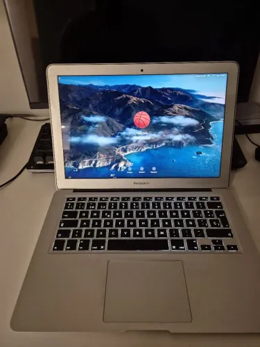 MacBook Air 13" Apple | Core i5 | 8GB RAM | 128GB SSD
