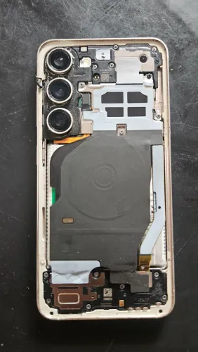 Galaxy s23 para retirada de peças