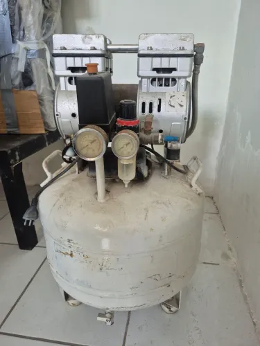 Compressor odontológico shuster