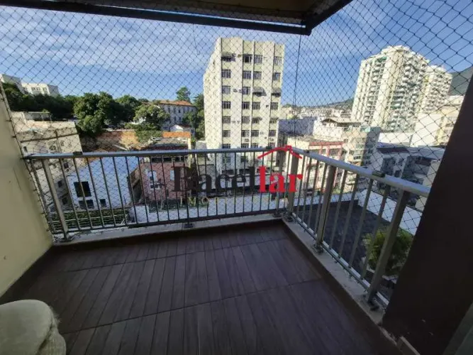 Apartamento : / Residencial / Vila Isabel
