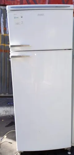 VENDO ESTA GELADEIRA DAKO