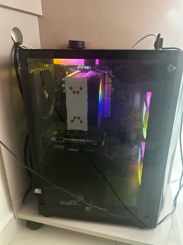PC Gamer Ryzen 7 5700G + GTX 1650 + 16GB RAM + SSD 1TB (Completo + Mesa)