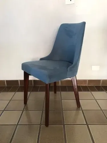 4 Cadeiras para mesa de jantar