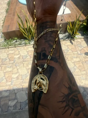 COLAR DE OURO TIJOLINHO MAÇICO