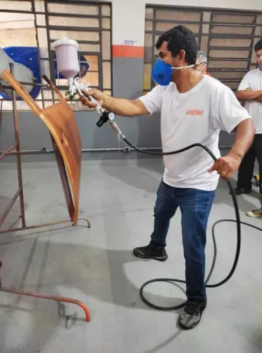 VAGA PINTOR AUTOMOTIVO