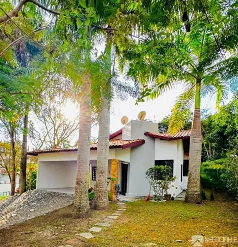Casa com 3 dormitórios para alugar, 150 m² por R$ 5.026,67/mês - Lauritzen - Campina Grand