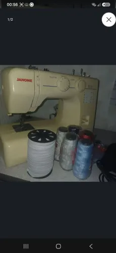 Máquina de costura