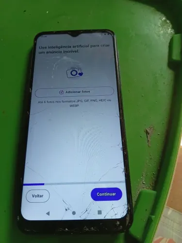 Vendo um esmartphone Motorola MOTOG20 128 GIGA D MEMÓRIA E 4 GIGA D RAM EM PERFEITO de uso