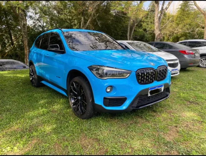 BMW X1 Sdrive 20I X-line 2.0 TB Active Flex 2017
