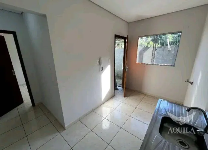 KITNET NA VILA PROGRESSO COM 1 SUÍTE - 27 m² - AO LADO DO SANTA ROSÁLIA SOROCABA