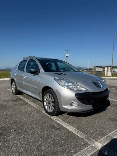 Peugeot 207 Sedan Passion XS 1.6 Flex 16V 4P 2010