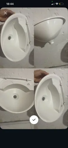 Pia de plástico para banheiro
