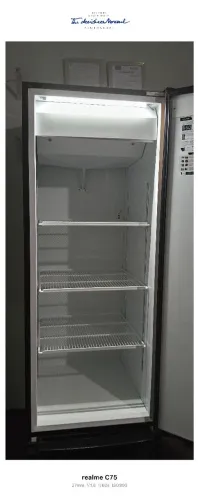 Vendo cervejeira grande 