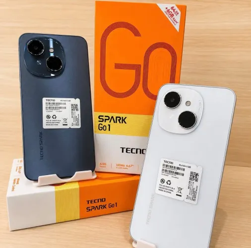 SPARK G1S<br>Branco/Preto<br>?*990,00*