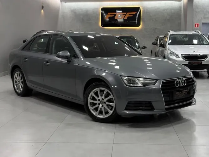 Audi A4 2.0 Avant Ambie. 2.0 16V TFSI S Tron. 2017