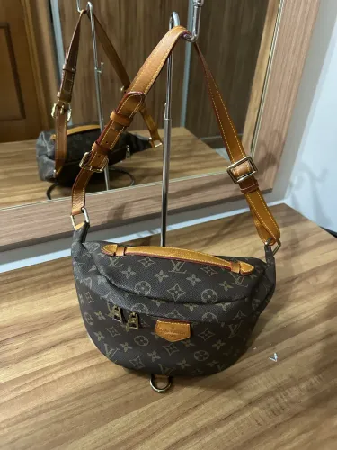Pochete Louis Vuitton