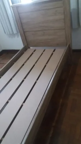 Vendo cama solteiro