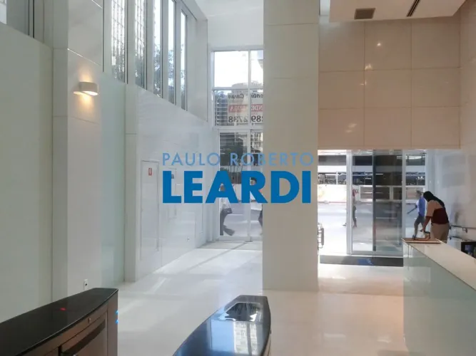 CONJ. COMERCIAL - CONSOLAÇÃO - SP