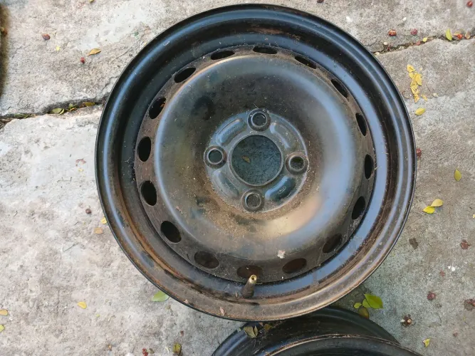 Roda aro 14 Ford estado de zero