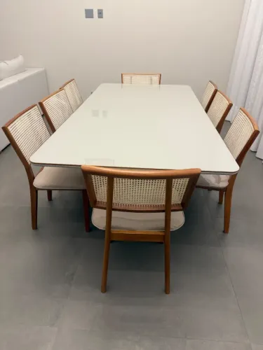 Mesa de Jantar 2,20m x 1,10m com 8 Cadeiras em Palhinha - Design Moderno