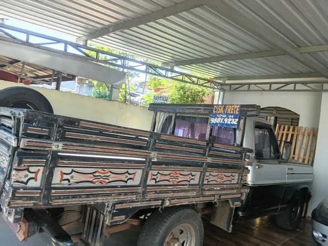 Messias fretes ,faço pequenos fretes paea Maringá, Sarandi e região pelo fone *