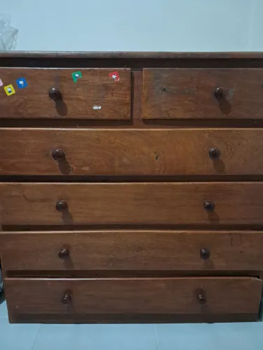 CÔMODA DE MADEIRA ANGELIM USADA