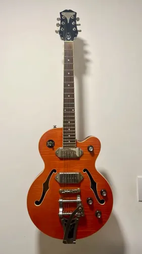Epiphone Wildkat Custom Shop ? P-90 e Bigsby