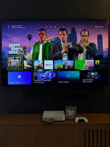 Xbox One S 1Tb - Pouco Usado