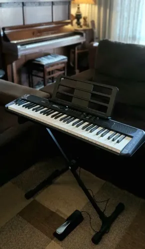Teclado CASIO CTS300 Semi Novo Completo! Modelo mais atual: Veja