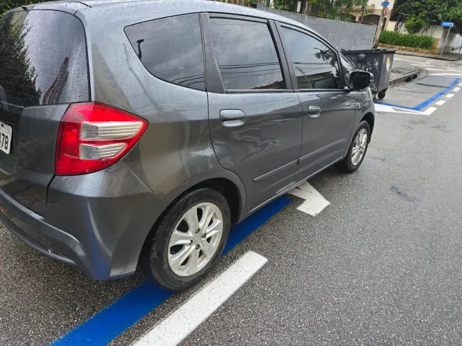 Honda Fit LX 1.4/ 1.4 Flex 8v/16v 5P Aut. 2013