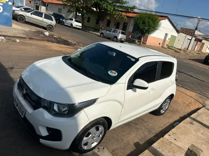 Fiat Mobi Like 1.0 Fire Flex 5P. 2020